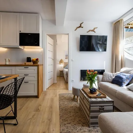 20b Blue Marine Dwie Sypialnie Basen Brodziki Plac Zabaw The Of Przy Plaz Поддомбе