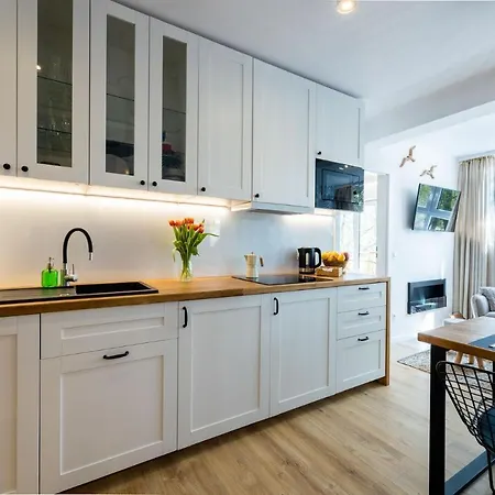 20b Blue Marine Dwie Sypialnie Basen Brodziki Plac Zabaw The Of Przy Plaz * Поддомбе